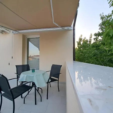 Emma 3* Zadar